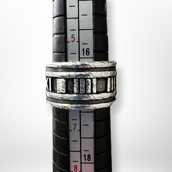 Tiffany and Co. Thick Atlas Band Ring Size 6 - Picture 7 of 10